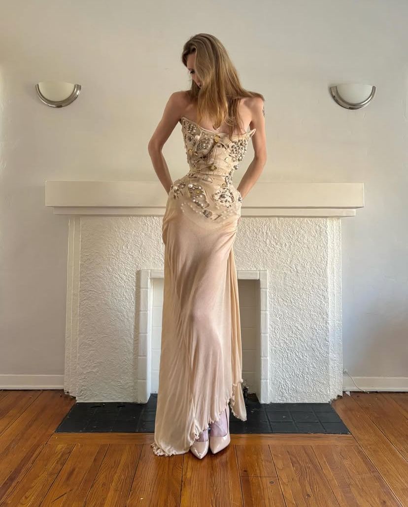 Vintage Nude Apricot Mermaid Waist-Cinching Beaded Chiffon Long Prom & Evening Dress - View 2 | FashionDia