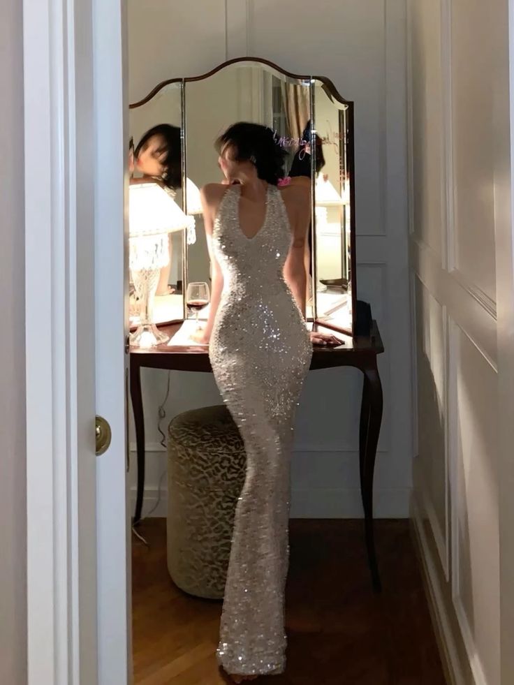 Elegant Champagne Mermaid Halter Neck Deep V Sequined Long Prom & Evening Dress - View 2 | FashionDia