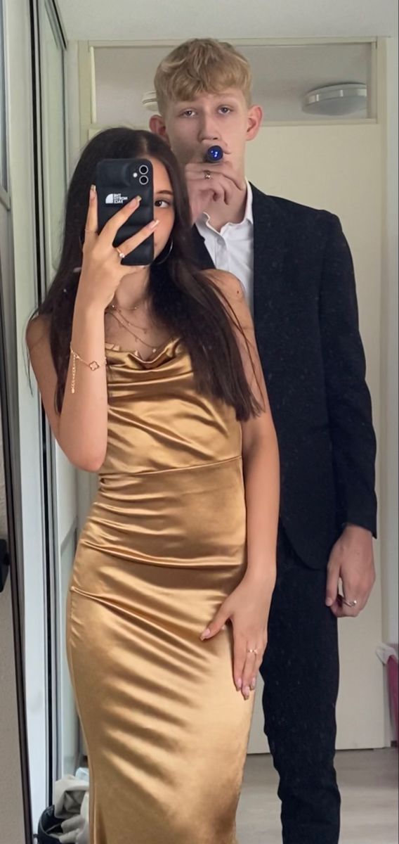 Elegant Gold Mermaid Satin Long Prom & Evening Dress Bridesmaid Dresscc5142 - View 4 | FashionDia