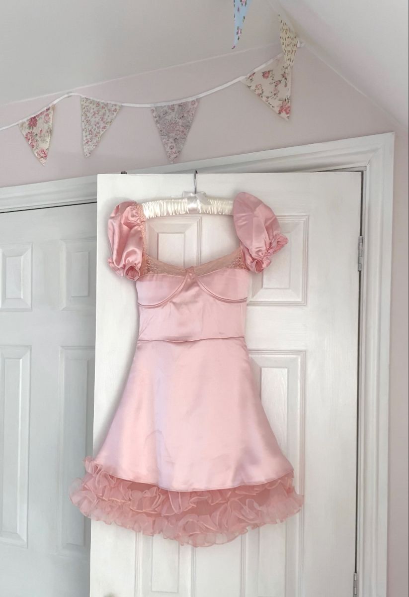 Sweet Pink Bubble Short Sleeve Satin Patchwork Tulle 16th Birthday Homecoming Dress