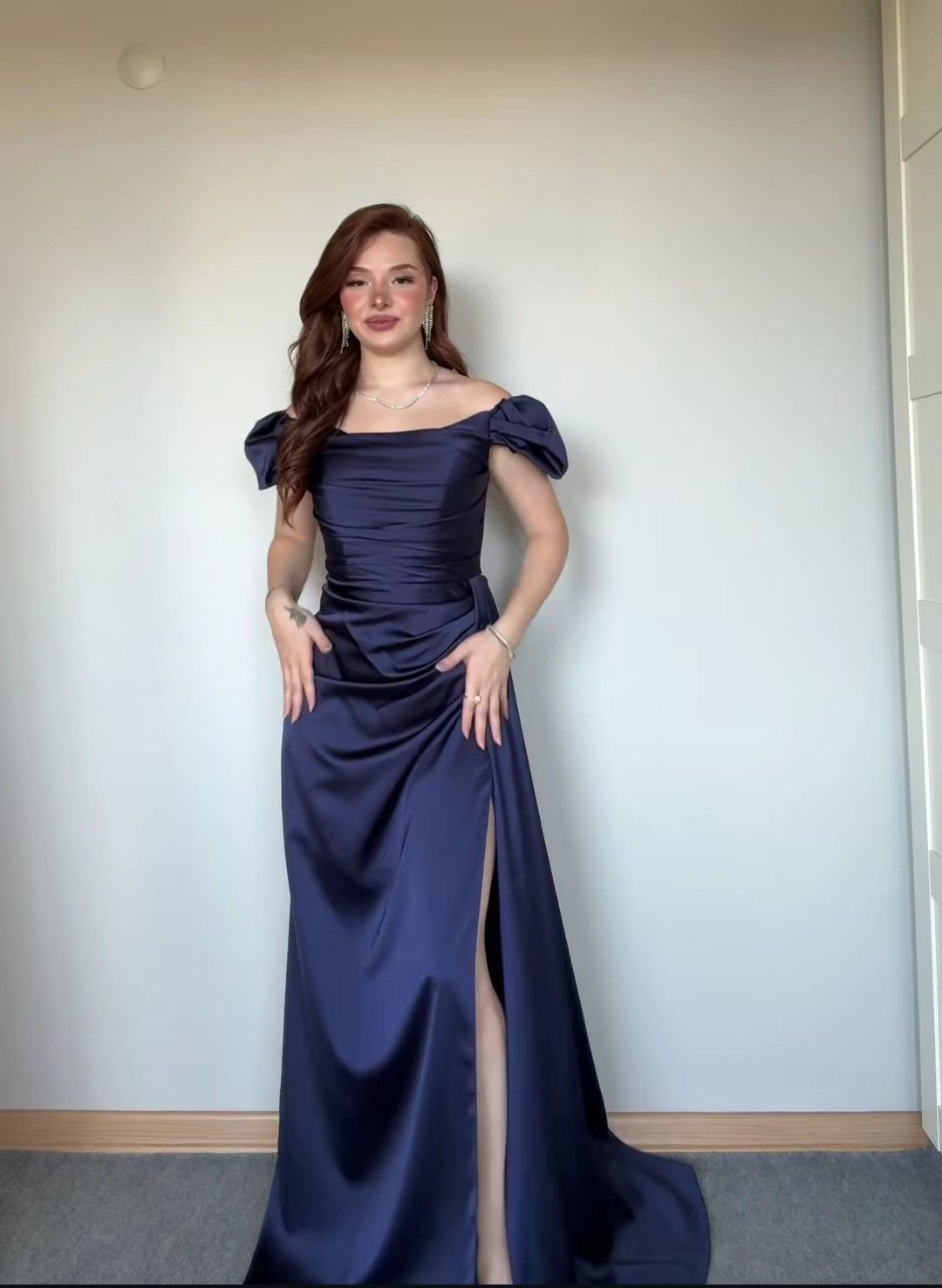 Elegant Navy Blue Slim-Fit Off-the-Shoulder Ruched High-Slit Satin Prom Dress Evening Dress
