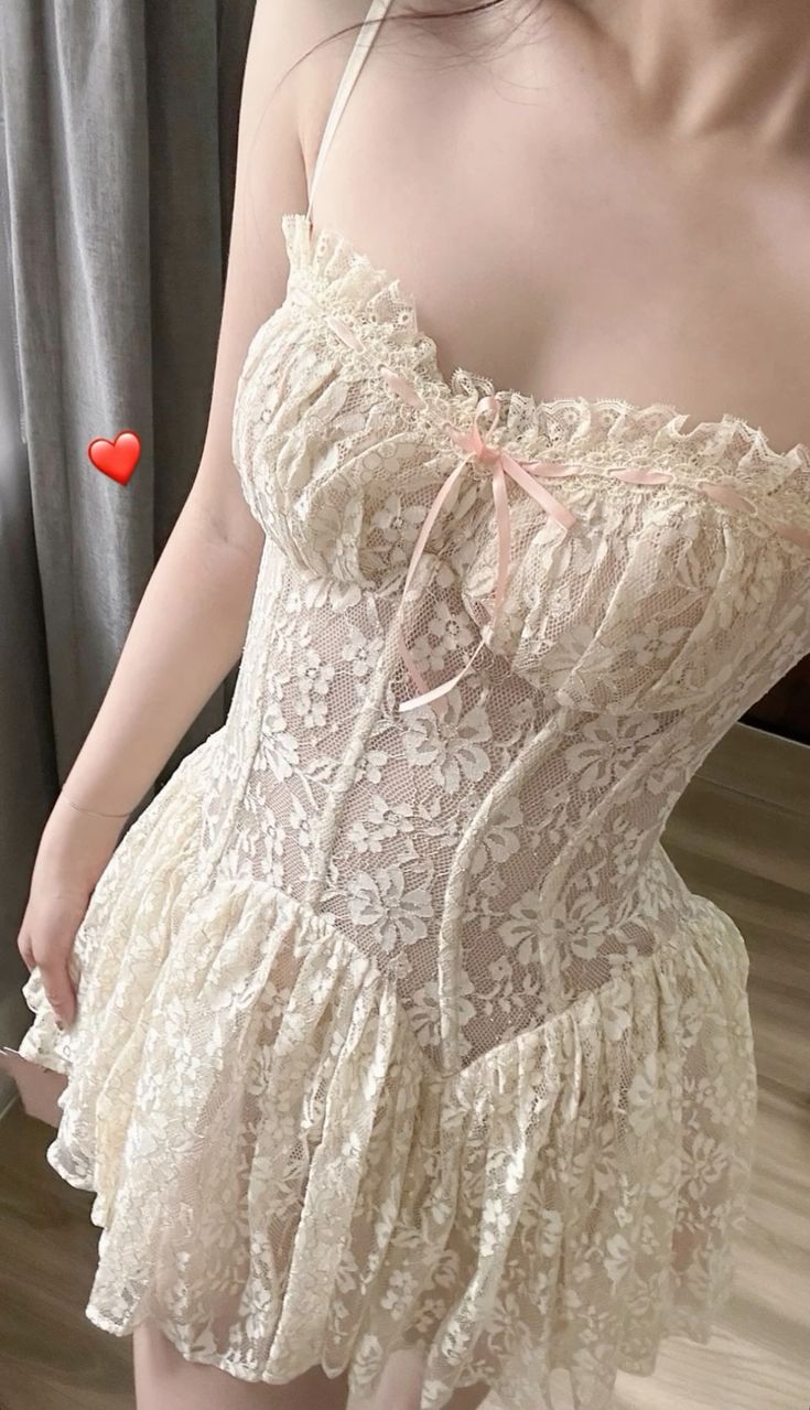 Sweet Off-white Suspender Lace Waist Mini 17th Birthday Homecoming Dress