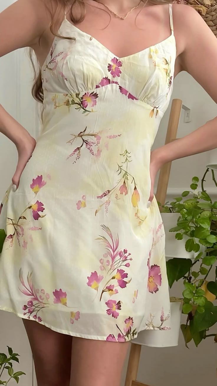 Sweet Off-white Pink Floral Suspender Waist 17th Birthday Homecoming Dress - View 2 | FashionDia