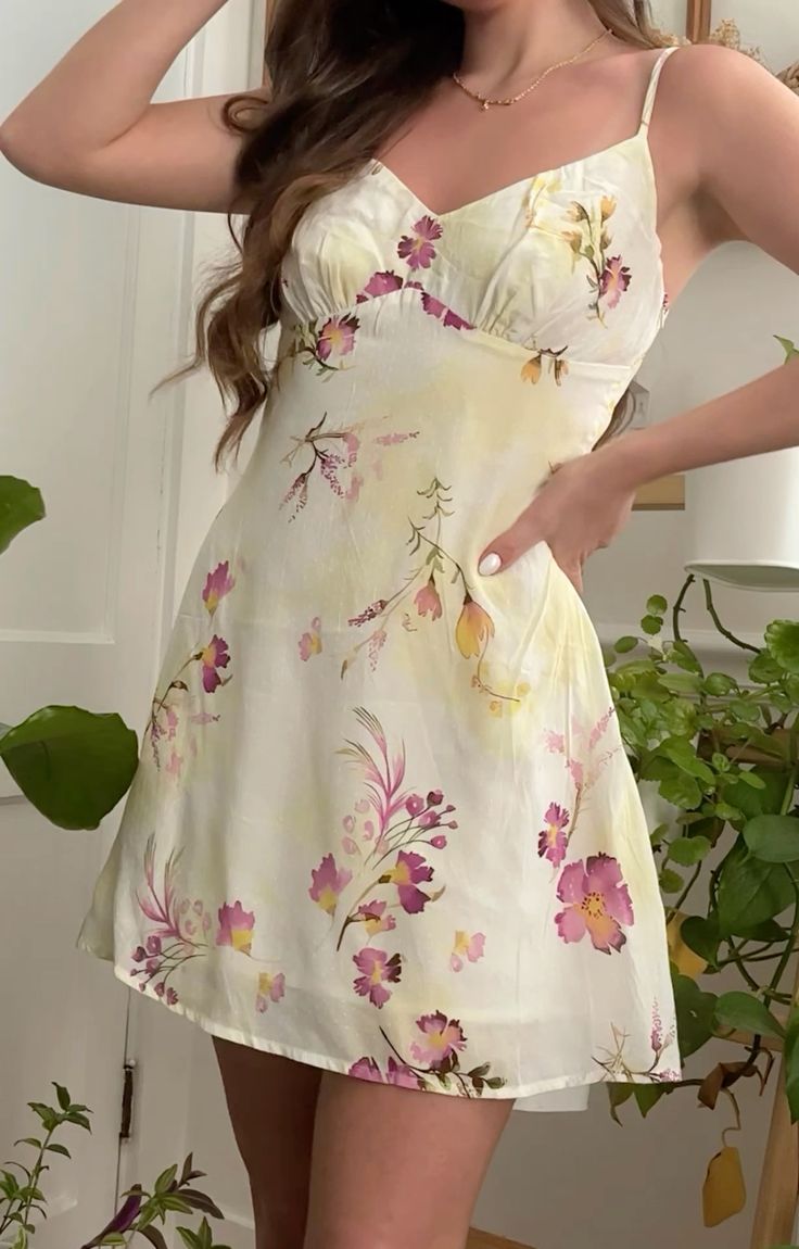 Sweet Off-white Pink Floral Suspender Waist 17th Birthday Homecoming Dress - View 3 | FashionDia