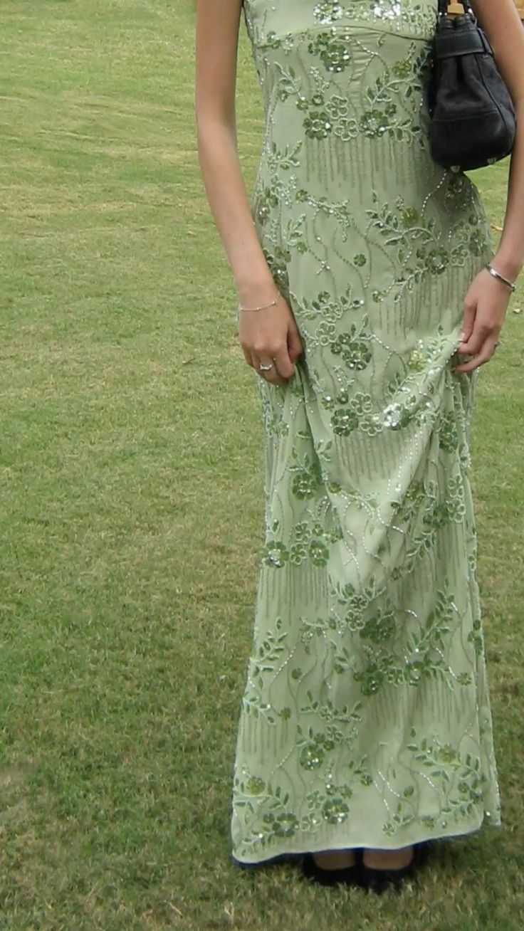 Fresh Green Spaghetti Strap Square Neck Fitted Sequin Beaded Tulle Long Prom Dress Evening Dress