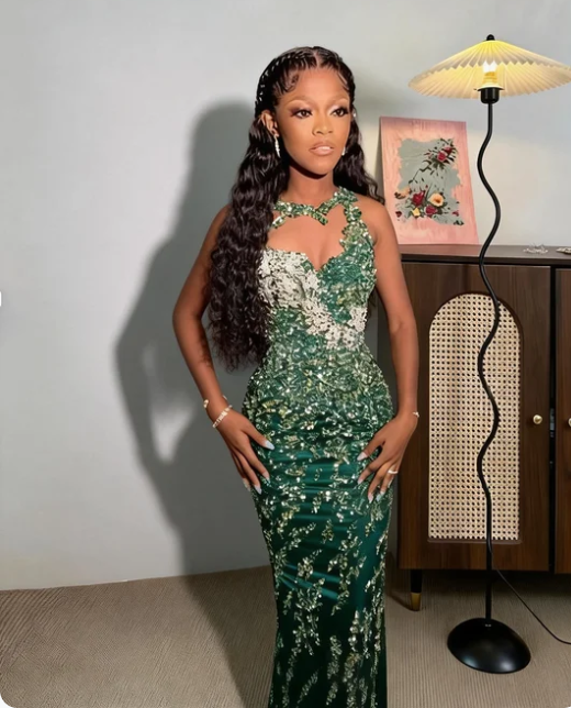 Gorgeous Green Halter Neck Mermaid Sequin Embroidered Satin Long Prom Dress Evening Dress