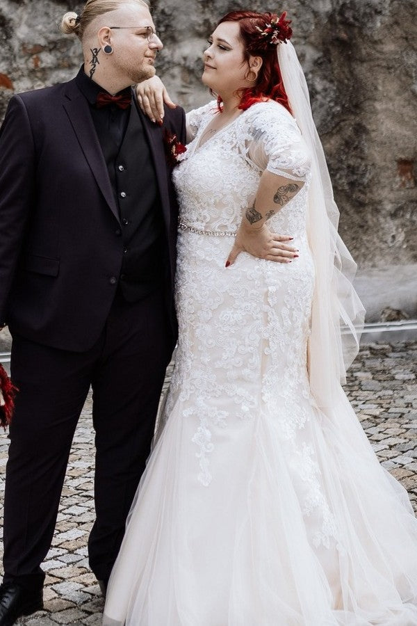 Plus Size Wedding Dress 3/4 Sleeve Tulle Mermaid Bridal Gown with Lace Appliques