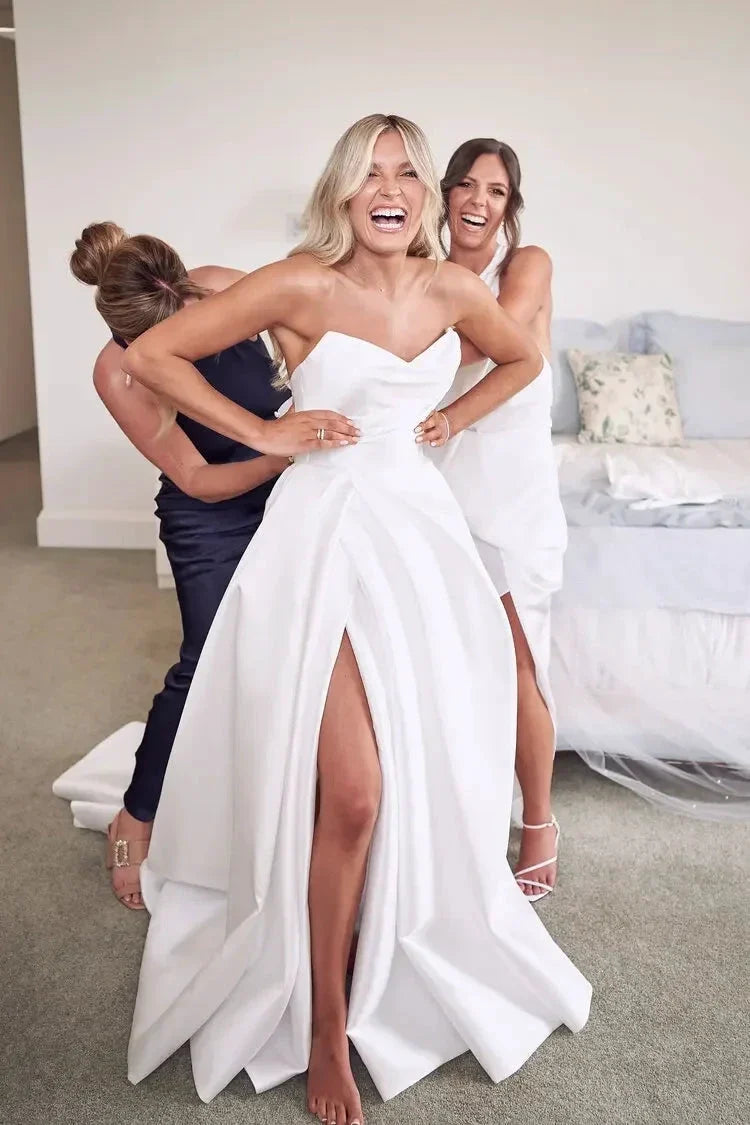 Popular Pleat Sweetheart A Line Wedding Dresses Side Slit  Vestido De Noiva Satin Appliqued Women Bridal Dresses Factory Custom (ZD13558)