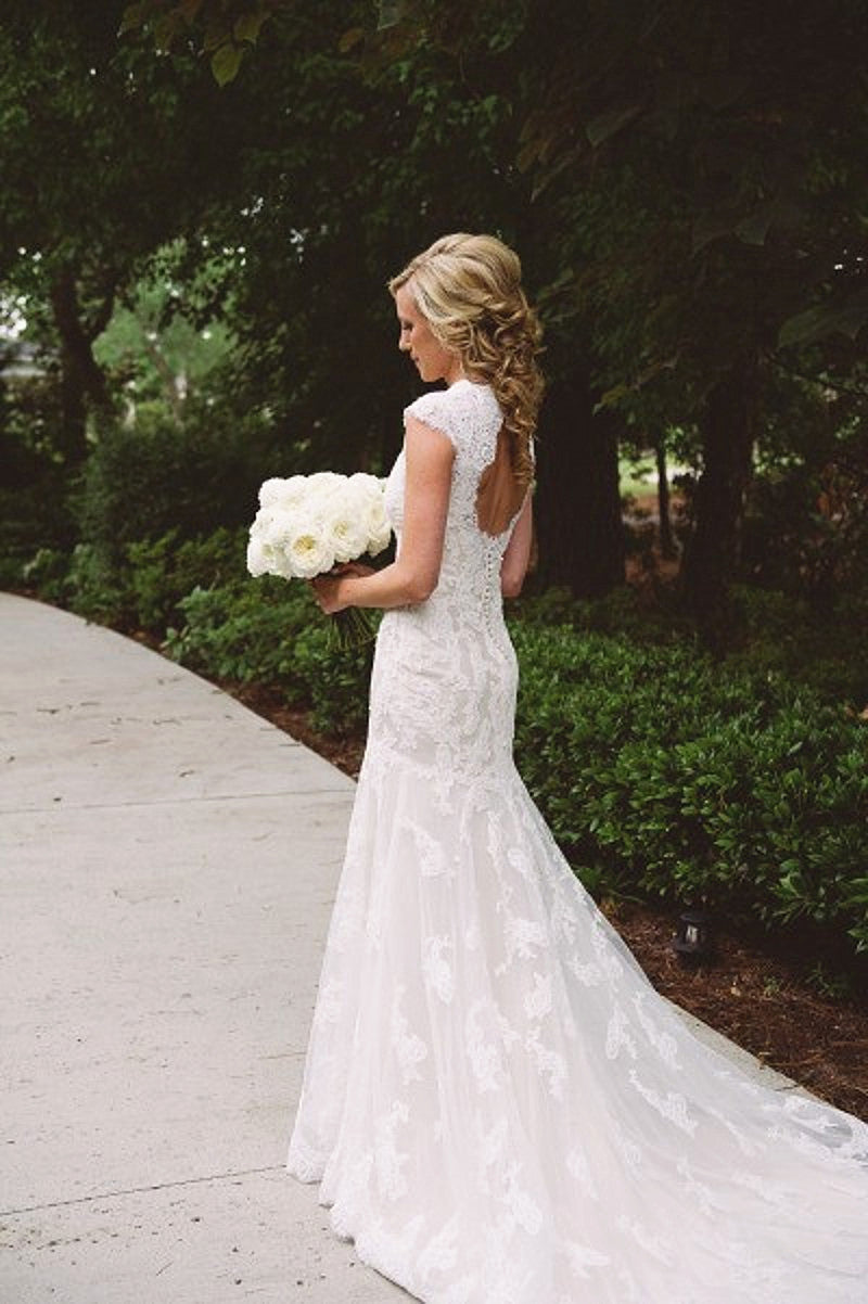 Popular Sheath Beach Wedding Dresses Sleeveless Court Train Beach Bridal Dress