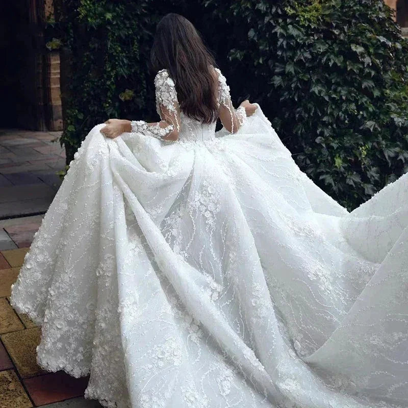 Pretty Gorgeous Long Sleeved Fluffy Beautiful High Fork Wedding Dresses Bridal V-Neck Appliques Bride Gown Beach Custom Made (ZD14258)