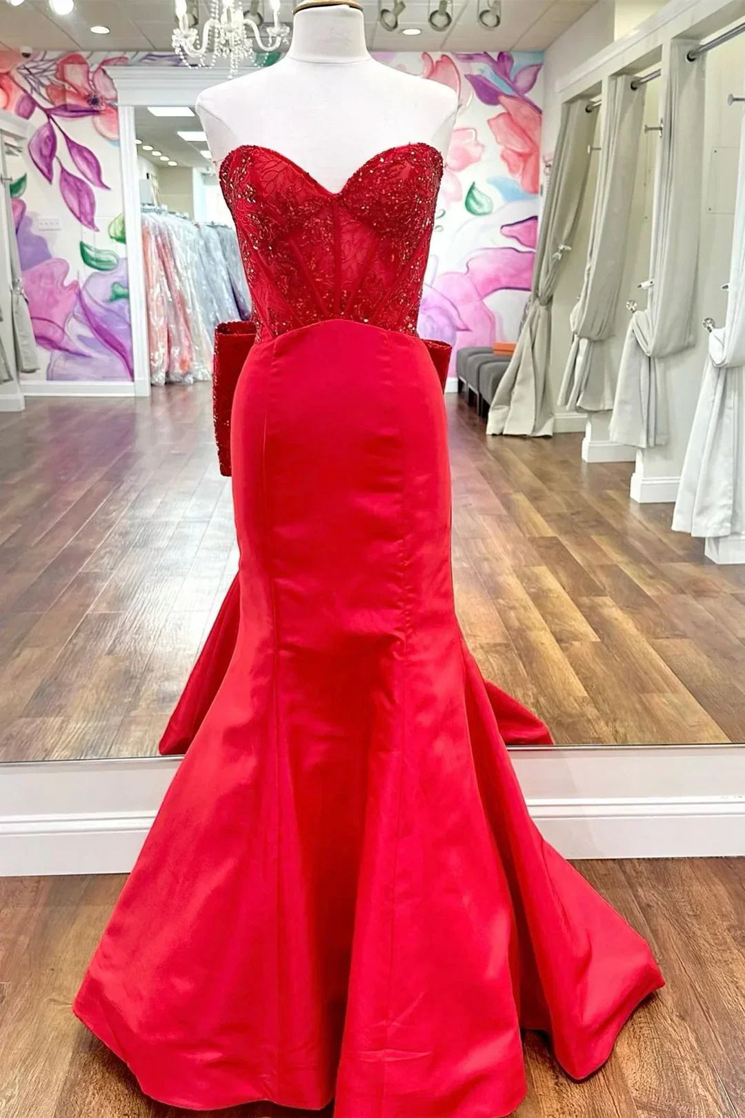 Pretty Mermaid Sweetheart Red Long Prom Dress with Appliques Bowknot