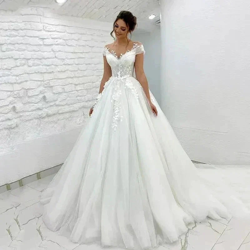 Princess Lace Tulle A Line Wedding Dress Sweetheart Cap Sleeve 3D Appliques Boho Bridal Gowns For Woman Button Vestidos De Novia (ZD13372)