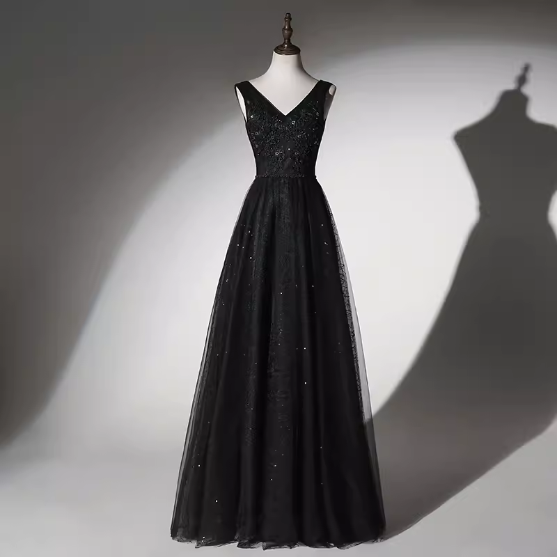 Elegant A-Line V Neckline Tulle Long Black Prom Dress - FashionDia