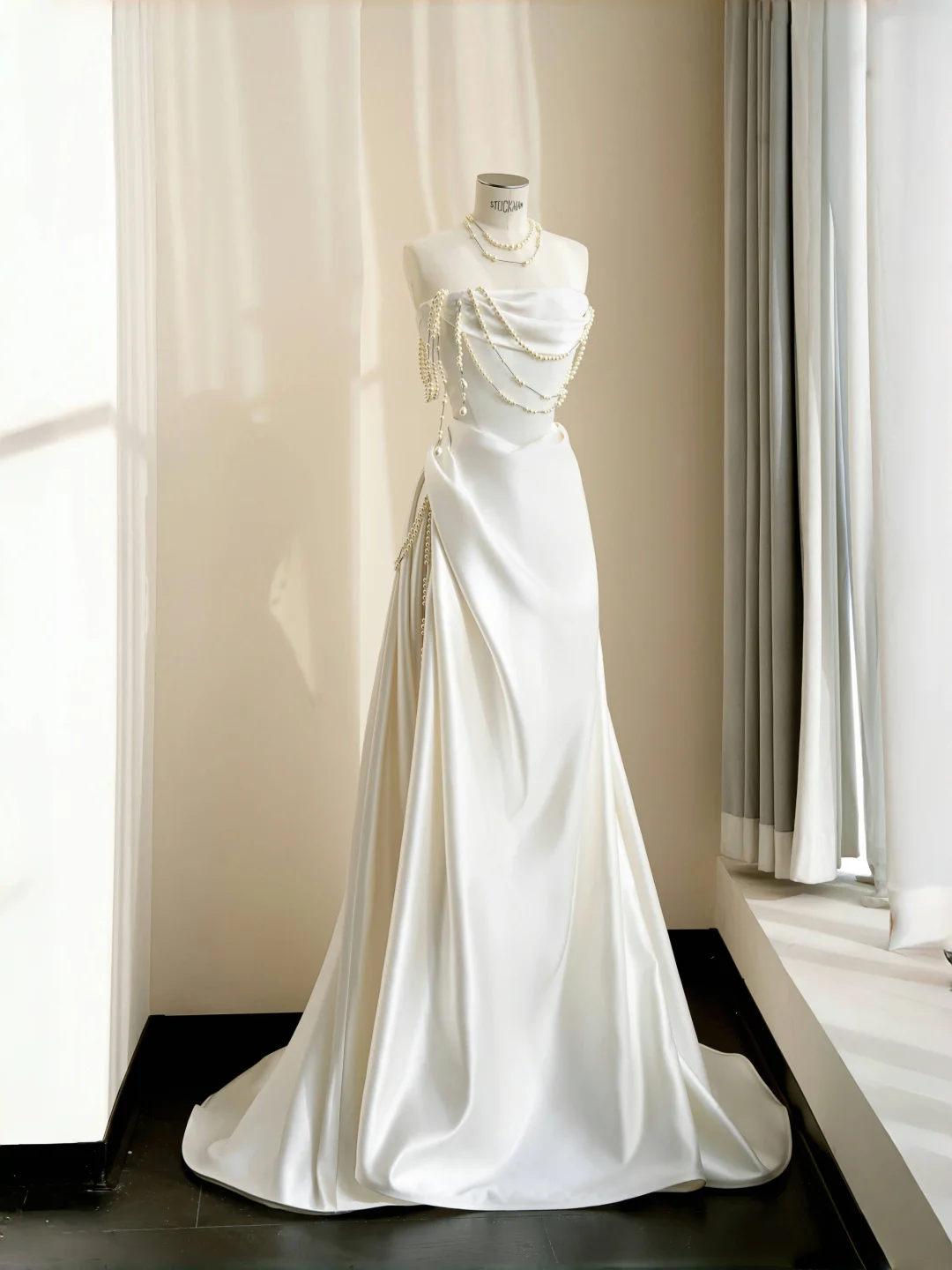 Classy Strapless Satin Pearls Chain White Prom Dress A Line Evening Dress Y8684 - VelvetHem