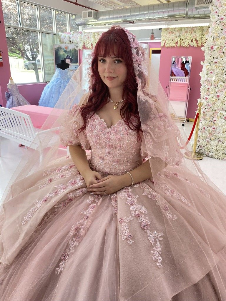 Charming Pink V Neck Tulle Sequin Lace Applique Ball Gown Quinceanera Dress