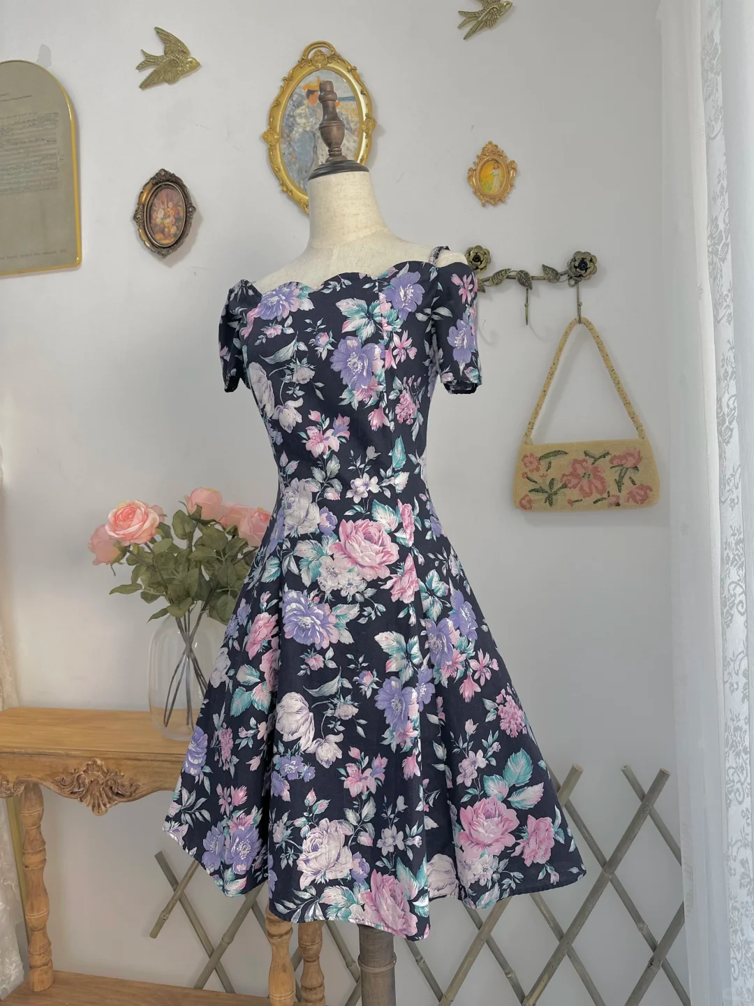 Vintage Satin Print Floral A-Line Off-the-Shoulder Homecoming Dress Short Prom Dress - FashionDia