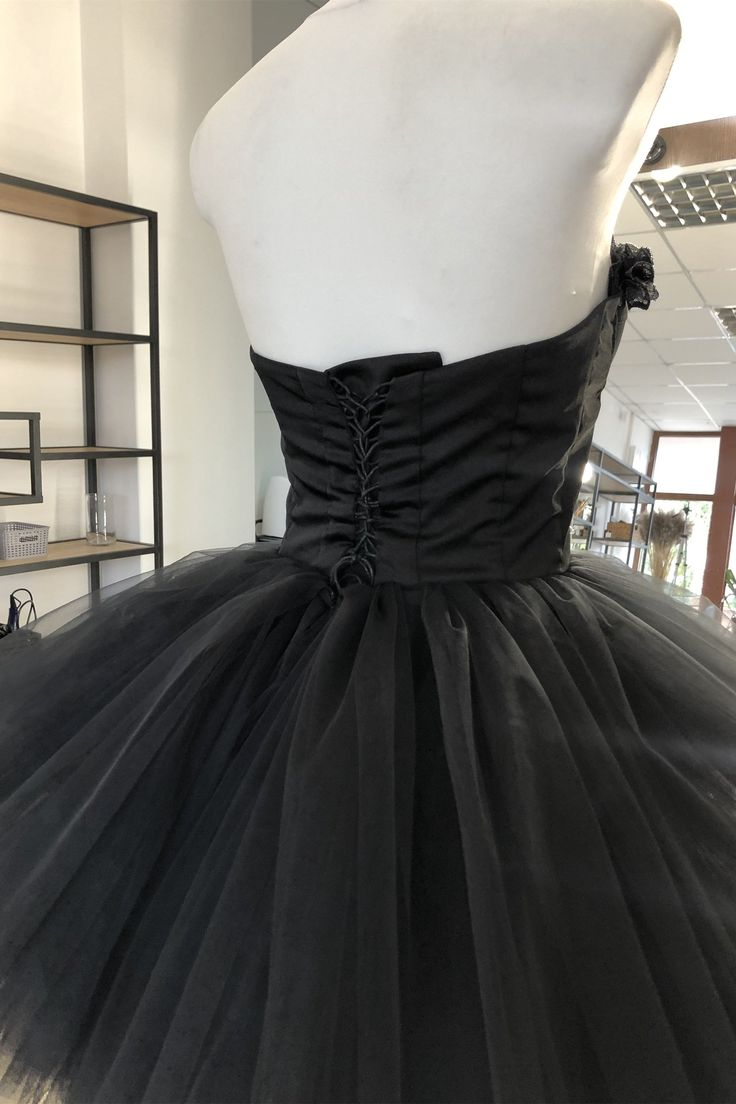 Elegant Sweetheart Black Corset Tulle Short Party Dress Birthday Dress