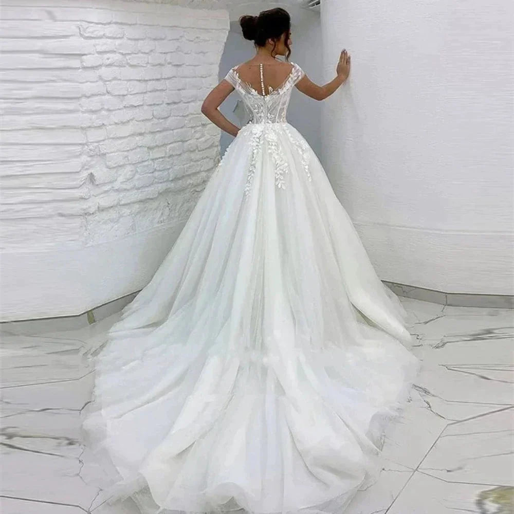 Ramanda Elegant V-Neck Sleeveless Wedding Dress For Bride 2023  A-Line Floral Lace Appliques Buttons Back  Vestido De Novia (ZD13370)