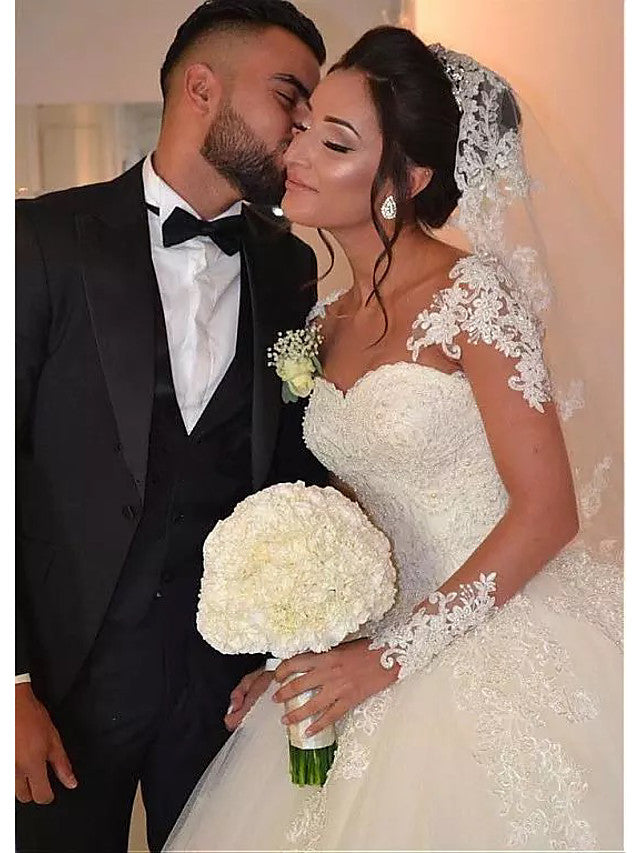 Romantic Ball Gown Wedding Dress Sweetheart Lace Tulle Long Sleeves Bridal Gowns Illusion Detail On Sale
