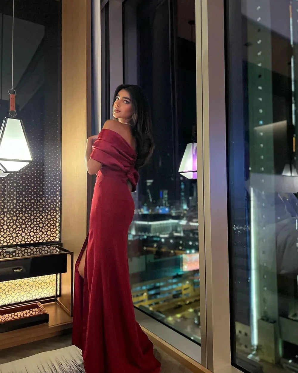 Elegant Mermaid Evening Dresses Off The Shoulder Front Slit Party Gown Special Occasion Dress Arabic Evening Gown