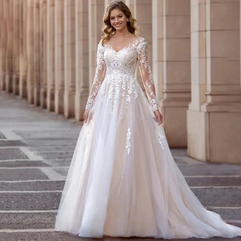 Elegant V-Neck Wedding Dresses Plus Size Lace Long Sleeve Women White Open Back Tulle Bridal Gown Sweep Train Vestidos De Novia (ZD14054)
