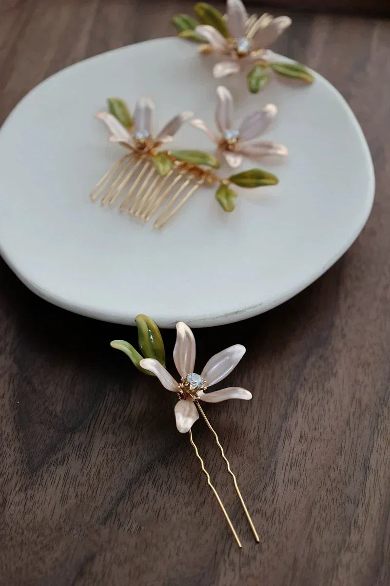 Bridal Jewelry Flower Hair Comb Pin Clip Gold Color Hairpin For Brides Leaf Crystal Rhinestones Head Pieces Wedding Accessories - View 3 | FashionDia