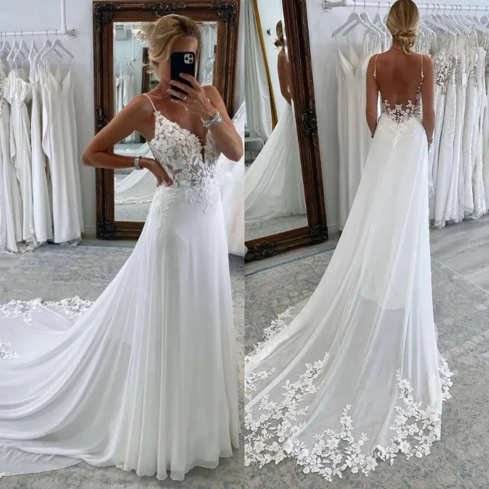 Beach Chiffon Wedding Dress Backless V-Neck Spaghetti Straps A-Line Bridal Gown with Lace Appliqués