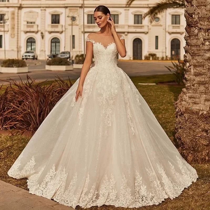 Sexy Backless Vestidos De Novia Appliques Vestido De Noiva Cap Sleeve Wedding Dresses Lace Robe De Mariée (ZD14028)