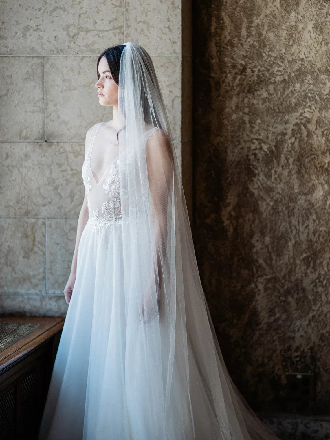 Single-Layer Cut Edge Bridal Veil Extra Wide Soft Tulle Top Gather Add a Metal Comb  in White , Off-White , Ivory ,Champagne