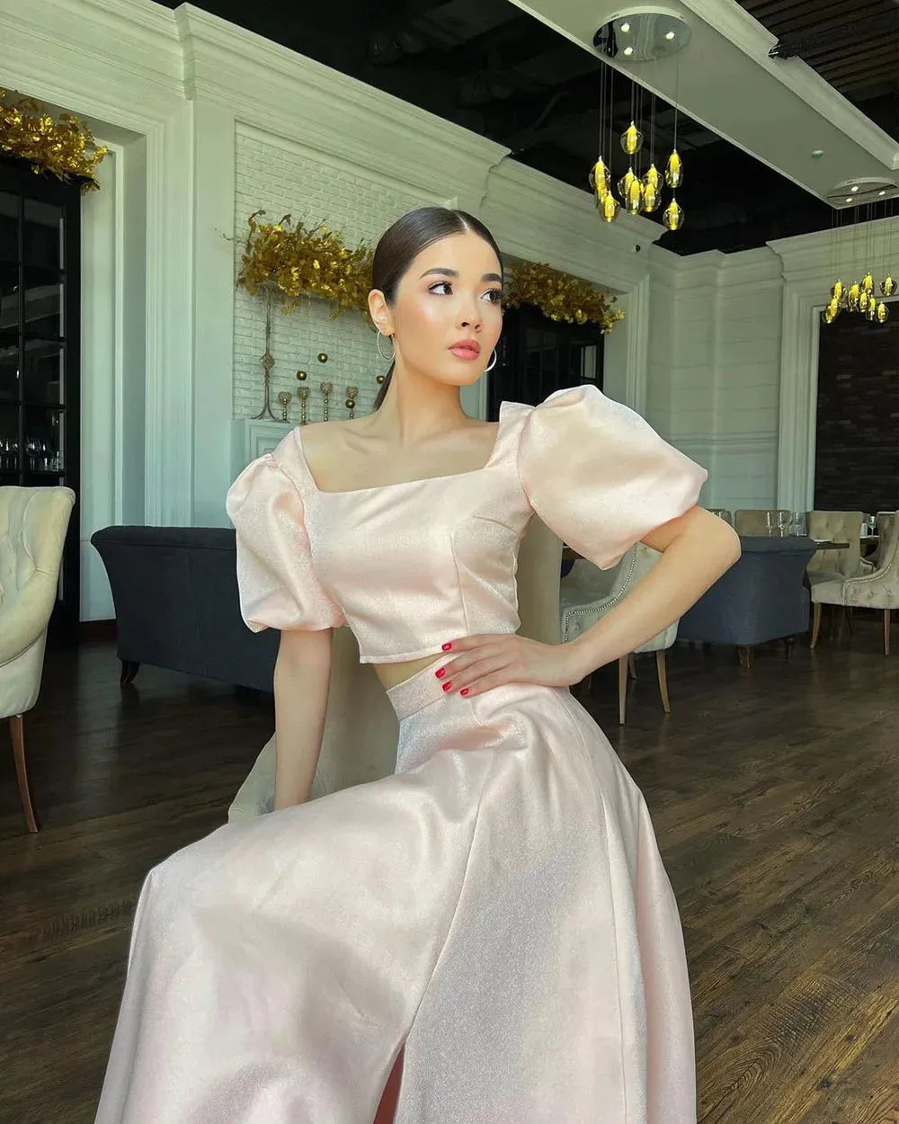 Pink Satin Evening Dresses Short Sleeves Two Pieces Prom Dresses Square Collar Prom Gowns Slit vestidos de novia