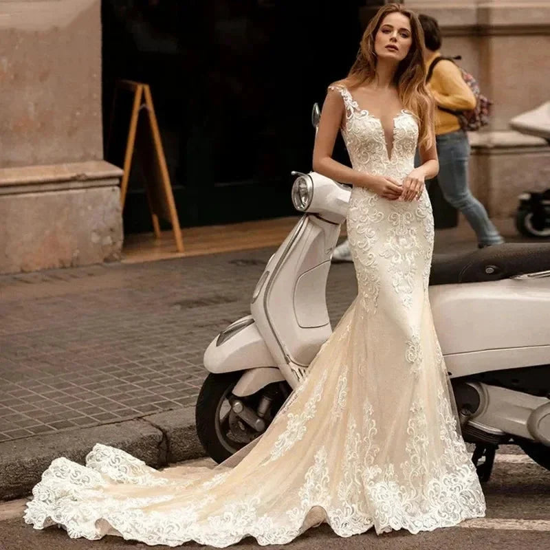 Appliques Vestido De Noiva Deep V-neck Mermaid Vestidos De Novia Vintage Wedding Dresses Lace Robe De Mariée (ZD14050)