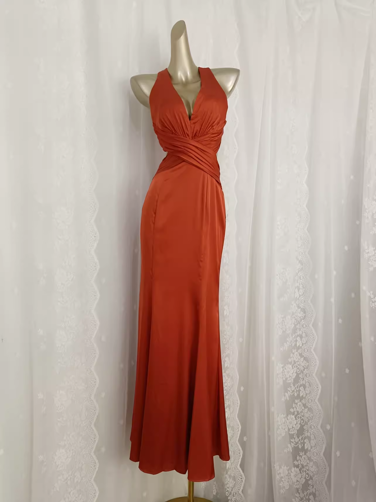 Vintage Sheath V Neckline Satin Backless Vacation Dress Birthday Dresses - FashionDia
