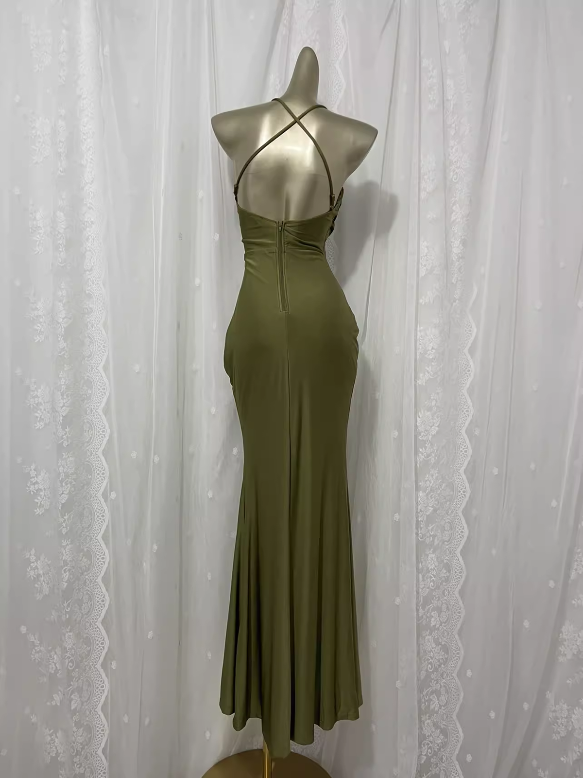 Simple Sheath Halter Green Long Vacation Dress Birthday Outfits - View 2 | FashionDia