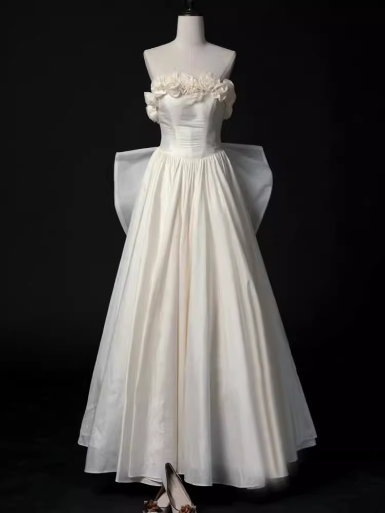 Vintage A line Strapless Satin White Long Wedding Dresses Brides Dress