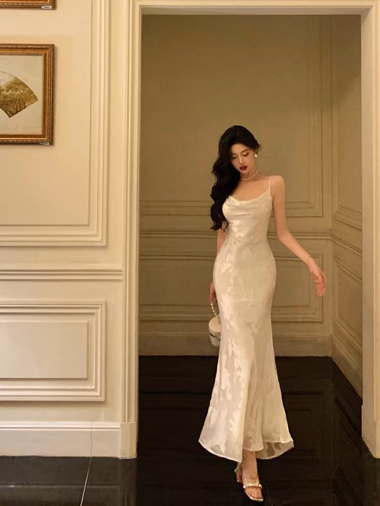 Gorgeous Mermaid Spaghetti Straps Ivory Satin Date Night Dress Prom Dresses Birthday Outfits