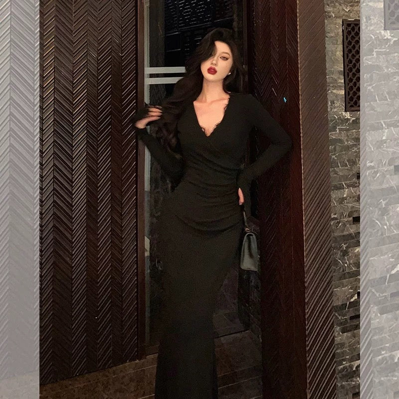 Classy Mermaid V Neckline Long Sleeves Black Prom Dresses Birthday Outfits - View 4 | FashionDia