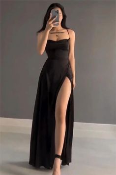 Classy A-Line Spaghetti Straps Satin Black Sleeveless Slit Prom Dresses - View 2 | FashionDia