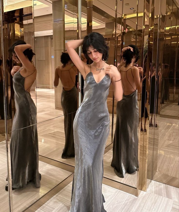 Charming Satin Mermaid Long Party Dress Graduation Gown Gray Prom Dress Evening Dress