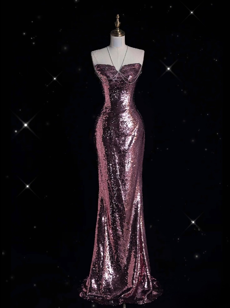 Classy Mermaid Halter Neckline Sequin Floor-Length Evening & Prom Dress - FashionDia