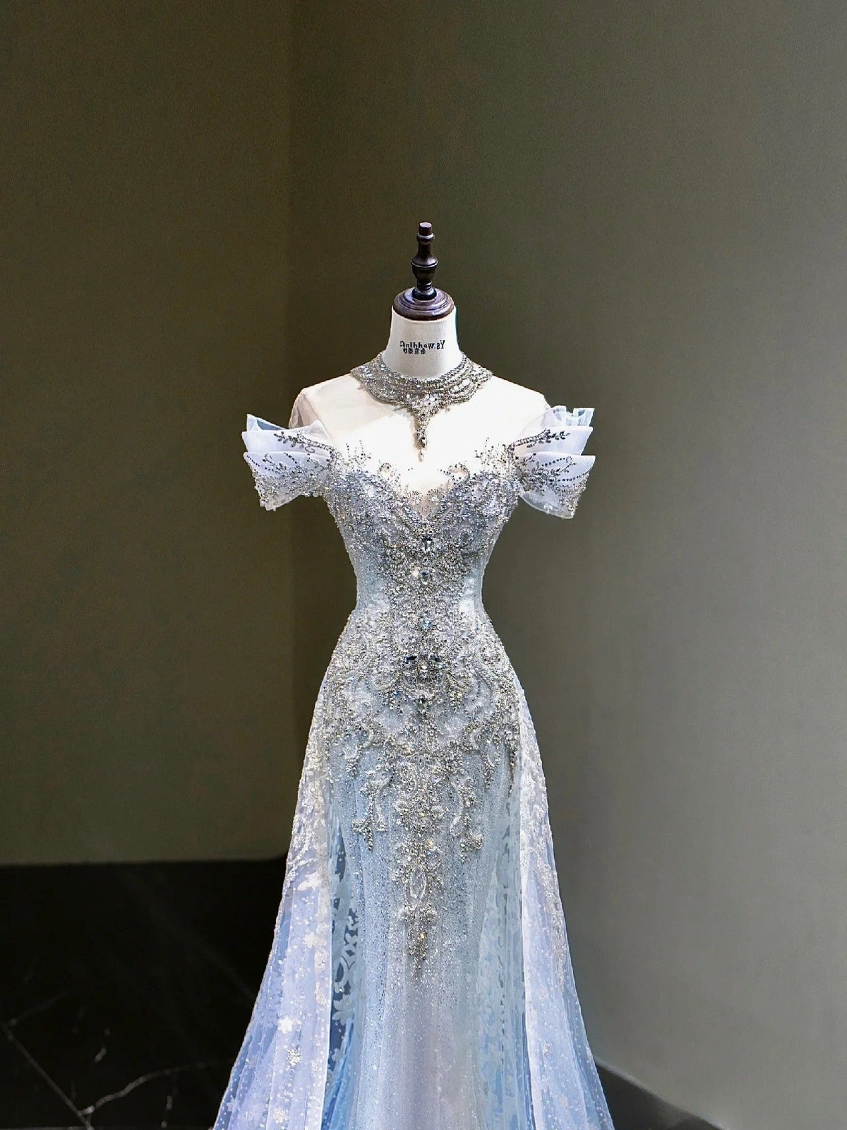 Pretty Mermaid Off-the-Shoulder Tulle Silver Beads Long Prom Dresses Formal Evening Dress