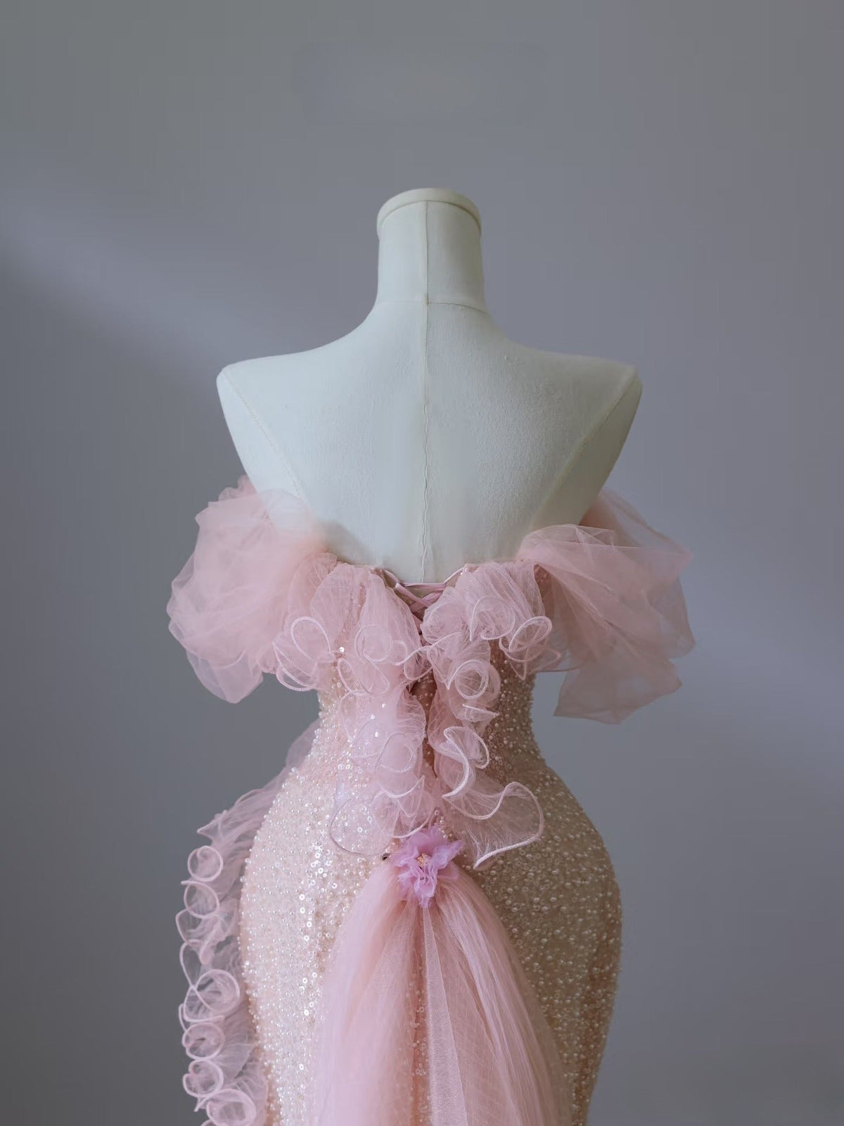 Pretty Mermaid Off-the-Shoulder Pink Sequin Long Prom Dresses Evening Gowns - View 5 | FashionDia