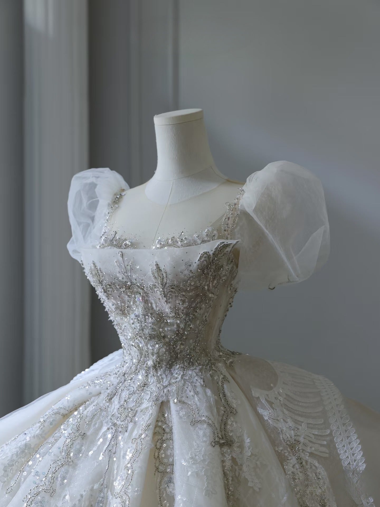 Timeless Ball Gown Off The Shoulder Short Sleeves Tulle Sequin Wedding Dresses Bridal Dress