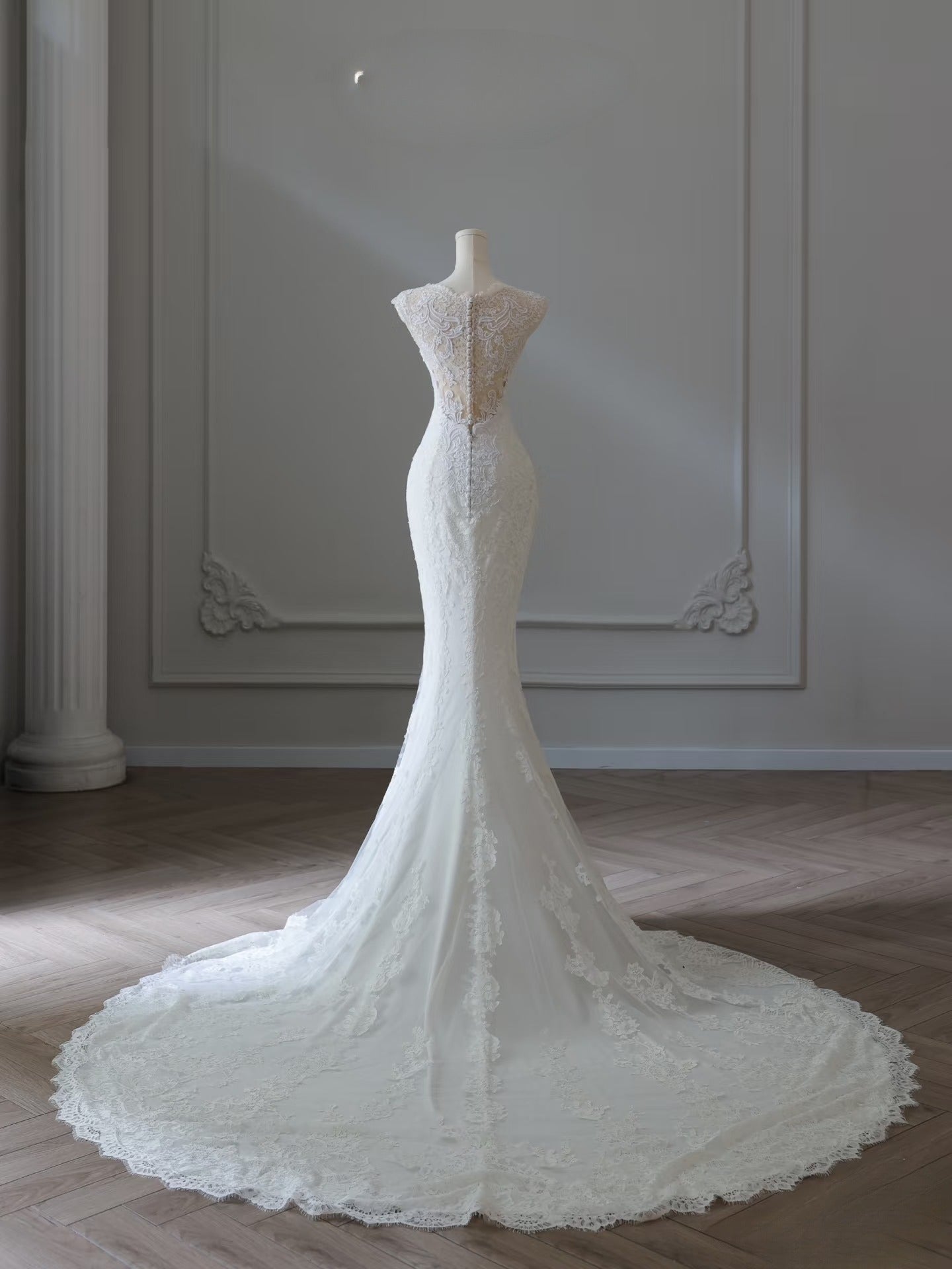 Timeless Mermaid V Neckline Satin Ivory Long Wedding Dress Bridal Dresses
