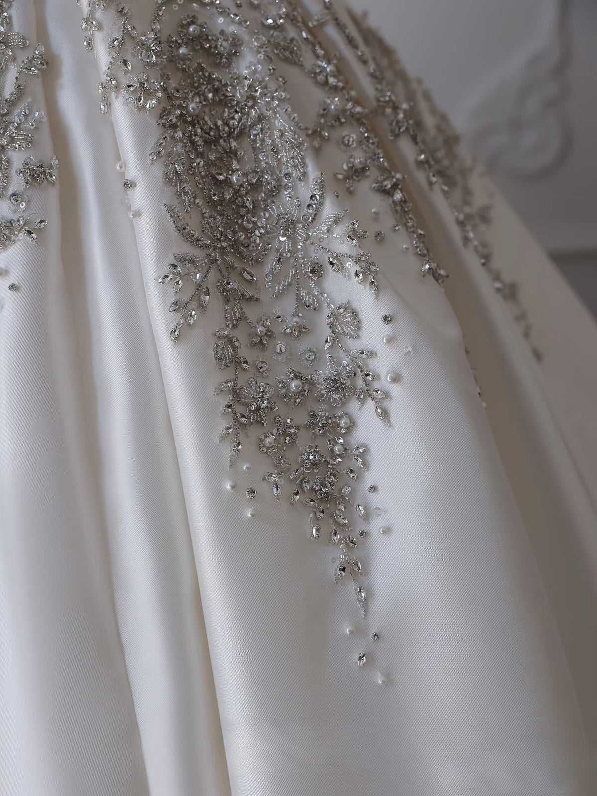 Timeless Ball Gown Sweetheart Neckline Sequin Sleeveless Wedding Dress