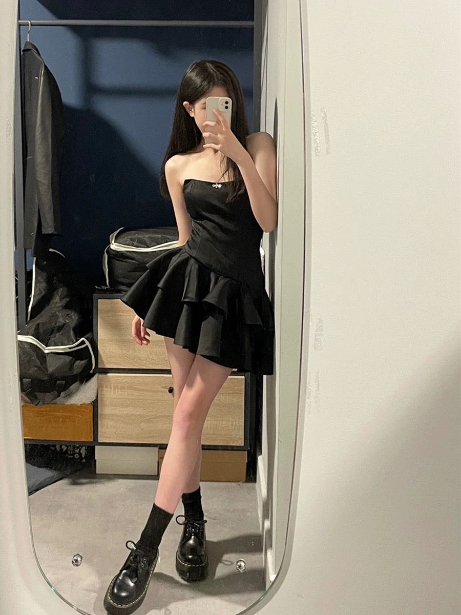 Cute A line Strapless Black Homecoming Dresses Short Satin Birthday Outfits