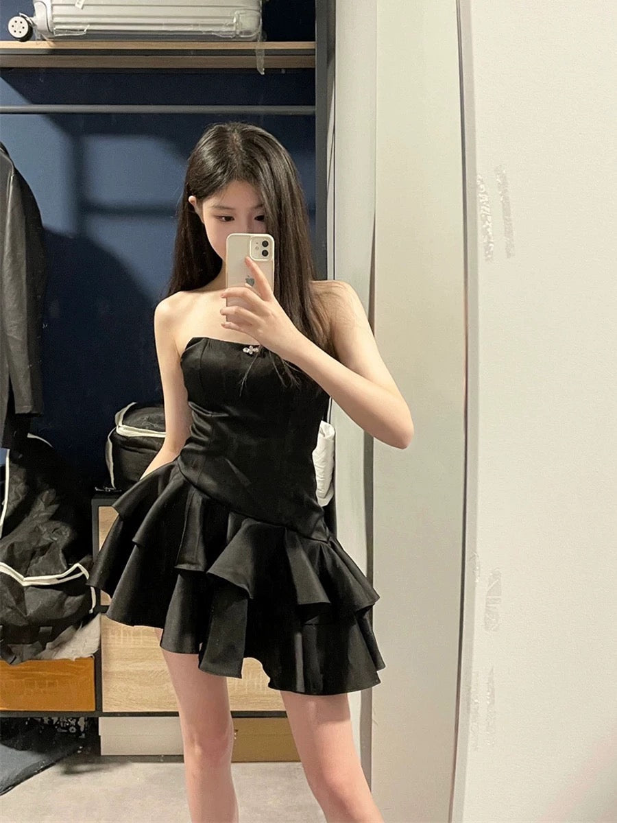 Cute A line Strapless Black Homecoming Dresses Short Satin Birthday Outfits