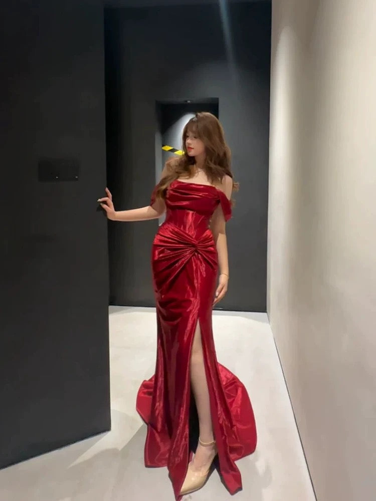 Classy Mermaid Off-the-Shoulder Red Satin Long Evening Gowns Split Prom Dress - View 5 | FashionDia
