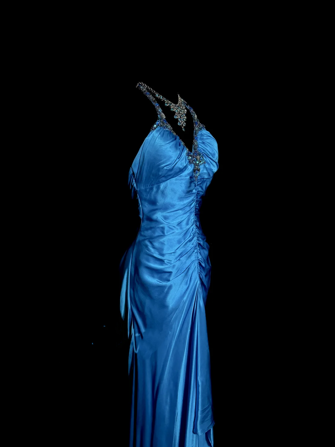 Vintage Mermaid Halter Neck Royal Blue Satin Backless Prom Gown Fairy Prom Dresses