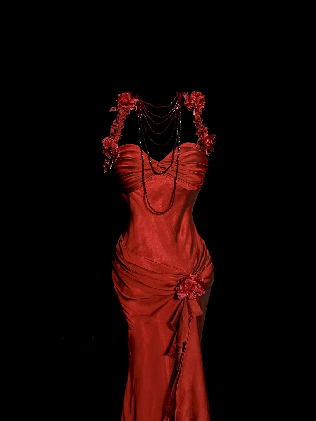 Aesthetic Mermaid Halter Neckline Red Satin Prom Dress Ruffle Long Party Dress