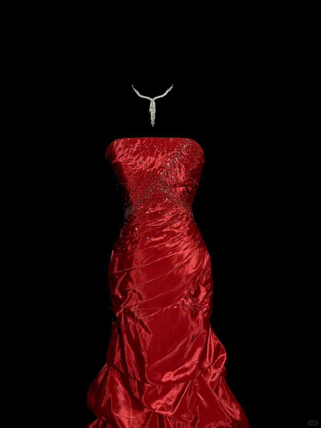 Aesthetic Mermaid Strapless Neckline Red Taffeta Prom Dress Ruffle Long Party Dress - View 5 | FashionDia